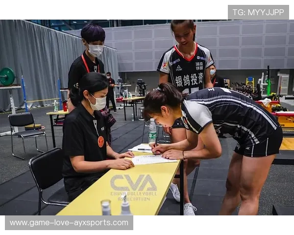 钻石联赛参赛选手完成赛前体能检测 钻石联赛参赛选手完成赛前体能检测