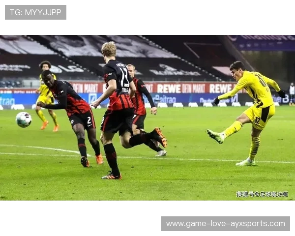 多特防线在关键时刻展现绝对镇定