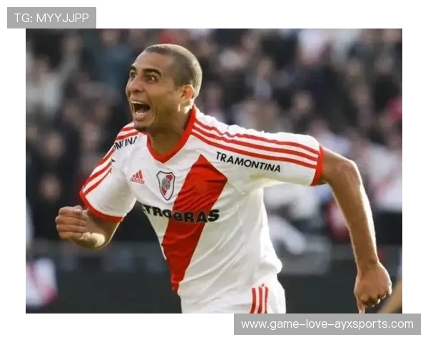 传奇前锋特雷泽盖能力再被重评，欧洲杯金球价值被翻出