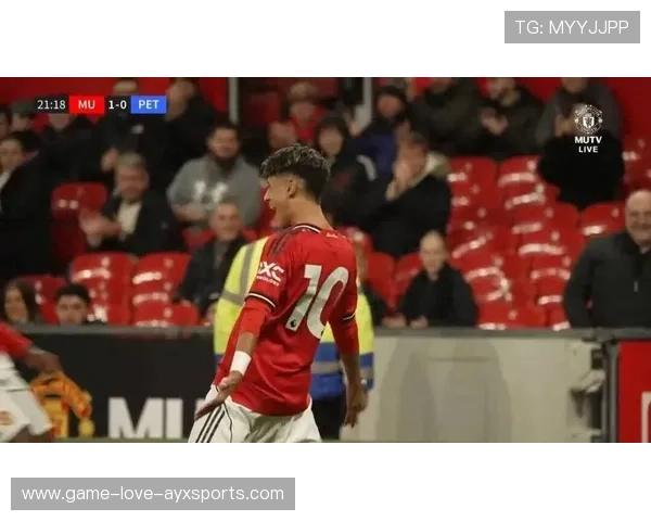 曼联老特拉福德四度破门仍未锁定胜局