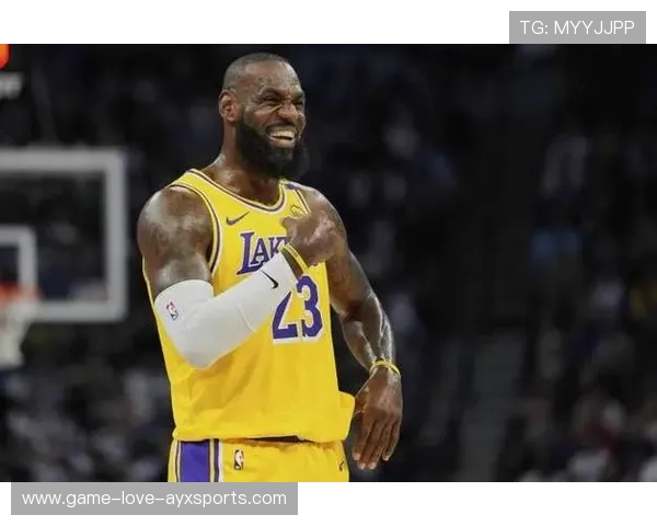 詹姆斯在湖人八年时间带队获得一座总冠军